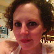 Profile Picture of Haley Connor (@lalalalemony) on Youtube