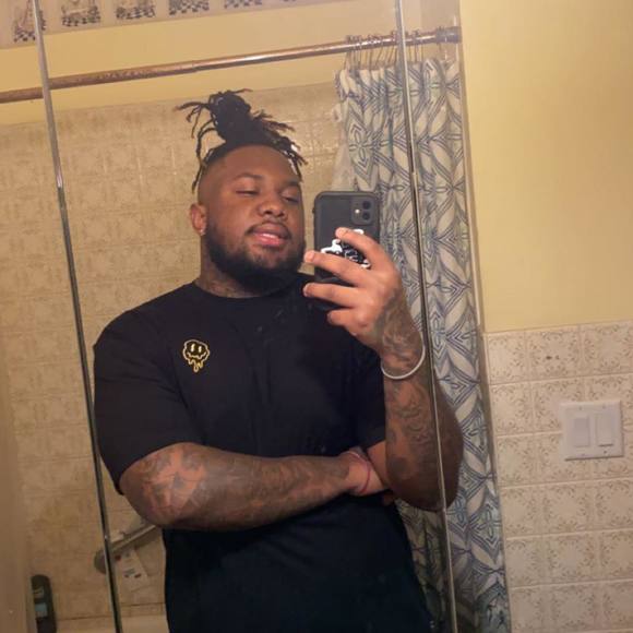 Profile Picture of Carlos Franklin jr. (@carlosjfranklin) on Poshmark