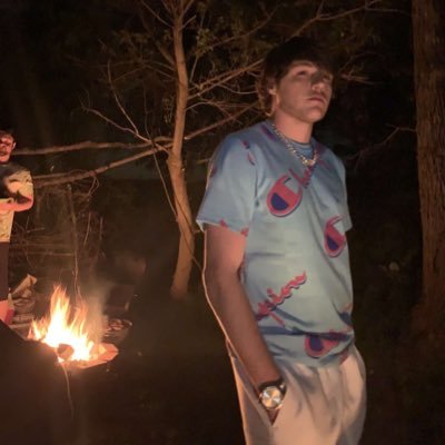 Profile Picture of Scottie_The_God Daily STREAMS📺📲 #F2X (@SavageScottiee) on Twitter