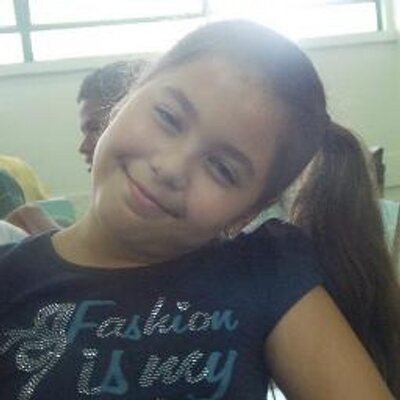 Profile Picture of Julia Laura (@julialaura78) on Twitter