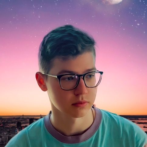 Profile Picture of Max Lenz (@maxlenzofficial) on Tiktok