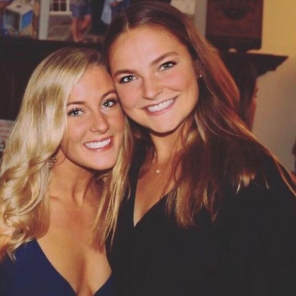 Profile Picture of Casey Swezey (@cswezey26) on Poshmark