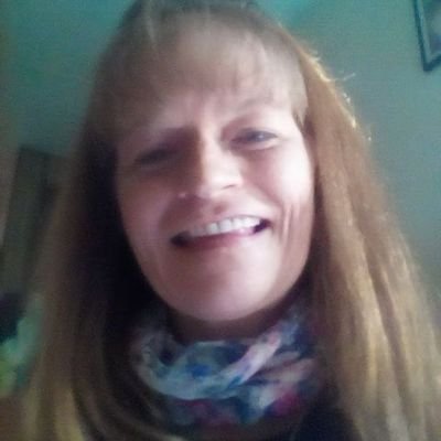 Profile Picture of Rhonda Henson (@RhondaH49198301) on Twitter