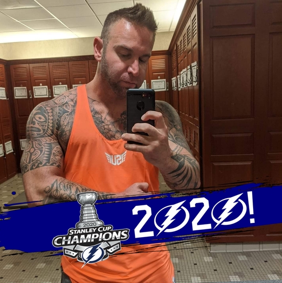 Profile Picture of Michael Pochulsky (@mikezstuff) on Poshmark