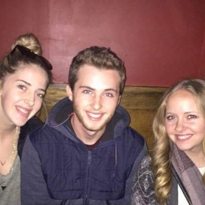 Profile Picture of Nick Rainey (@NickRaineyy) on Twitter