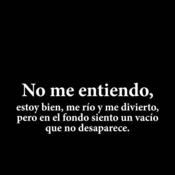 Profile Picture of Ortiz Ortiz (@ortizortiz320) on Poshmark