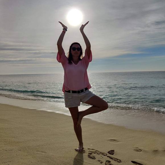 Profile Picture of Tarah Daniels (@tarahdaniels) on Poshmark