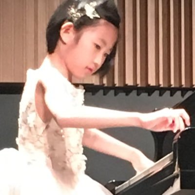 Profile Picture of Sophia Liu (@sophialiupiano) on Twitter