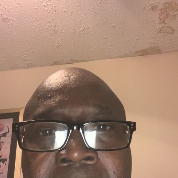 Profile Picture of Marvin Scott (@marvinscott435) on Poshmark