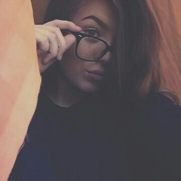 Profile Picture of Emily Rector (@EmilyRector2021) on Twitter