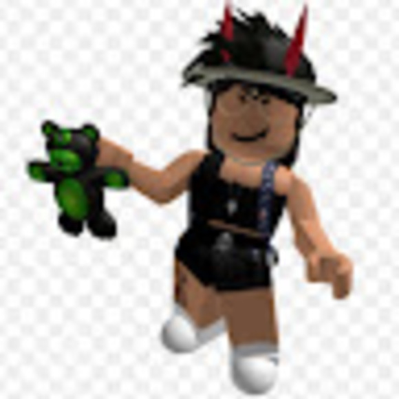 Profile Picture of Samanta Silvas (@samantasilvas) on Poshmark