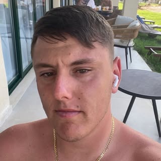 Profile Picture of joewalton_ (@joewalton_) on Instagram