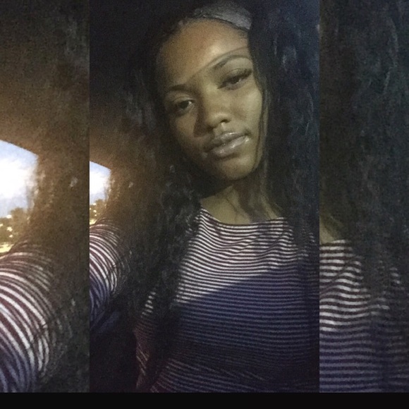 Profile Picture of Ariel Wiley (@ariela1) on Poshmark