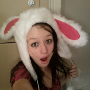 Profile Picture of Casondra Howell (@TheCasondra) on Youtube