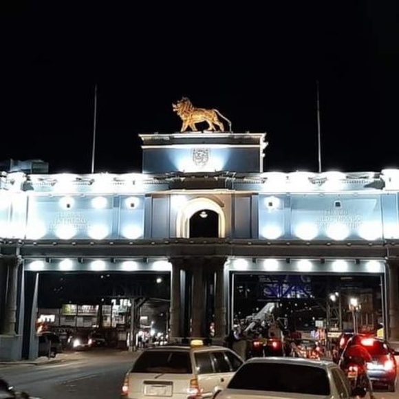 Profile Picture of Alexander Chan (@chanalexander15) on Poshmark