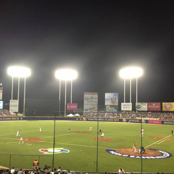 Profile Picture of Guillermo Salas (@guillermosal623) on Poshmark