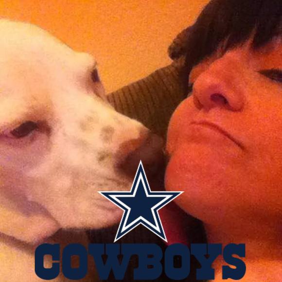 Profile Picture of Sue Myers (@stampfreak) on Poshmark