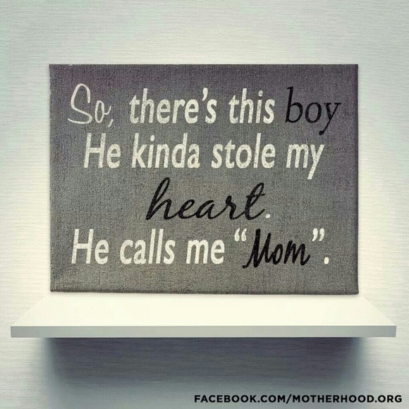 Profile Picture of Alicia Craighead (@mommyof4ac33) on Poshmark