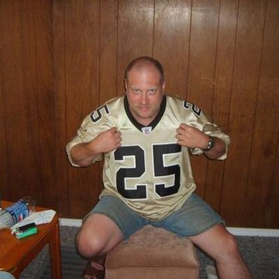 Profile Picture of Mike Burrier (@Burrier69) on Twitter