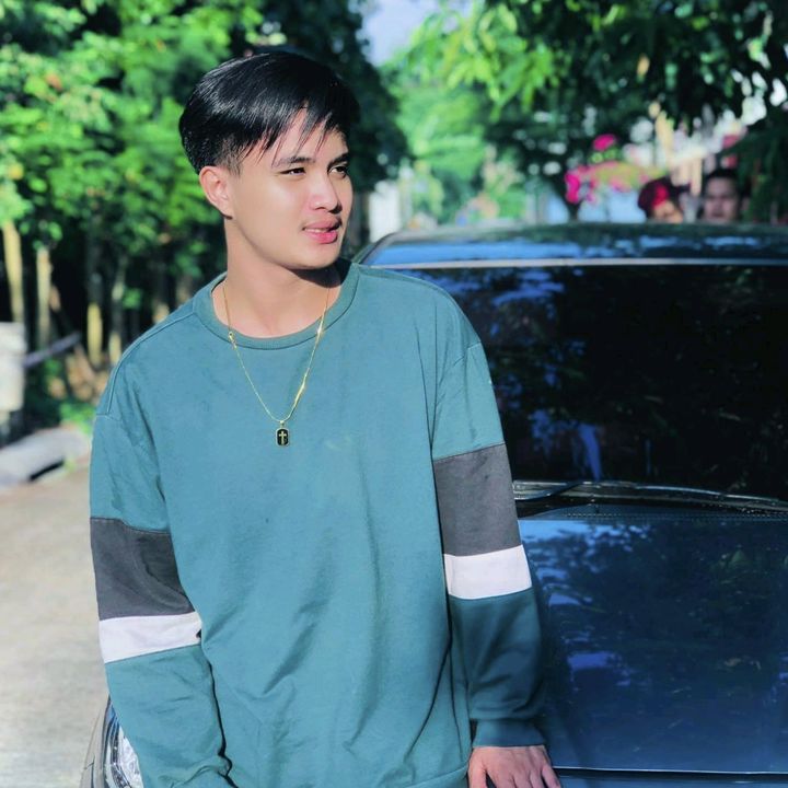 Profile Picture of Shawn (@shawntumampil1) on Tiktok