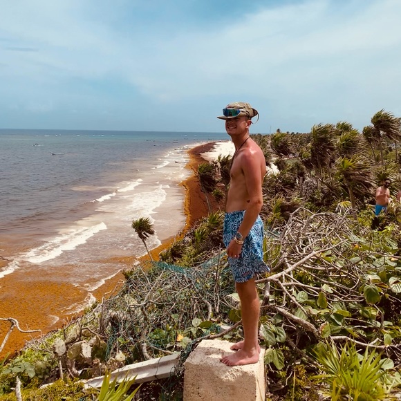 Profile Picture of Matt Hudak (@matthudak3) on Poshmark