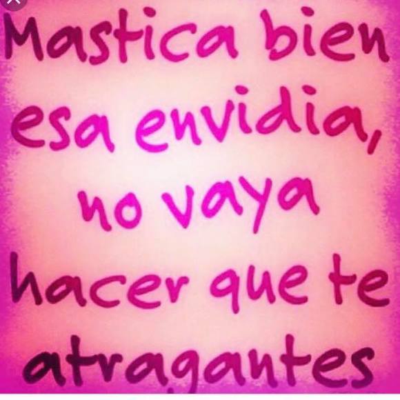 Profile Picture of Dulce Dulce (@dulcegarcia2011) on Poshmark