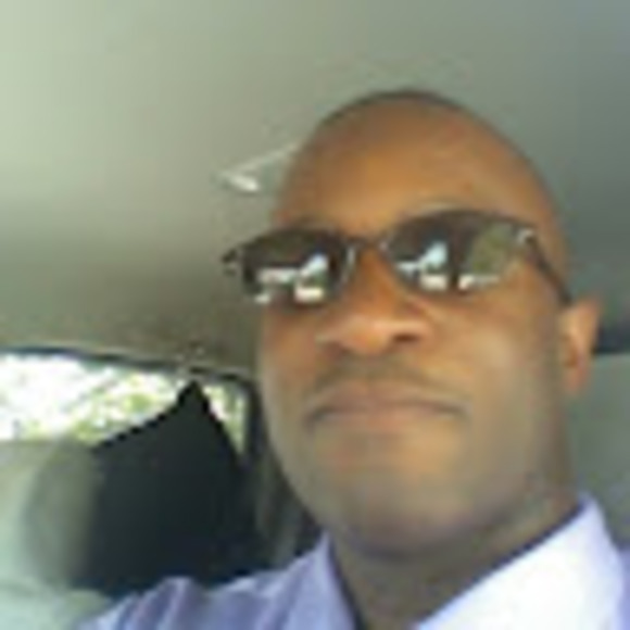 Profile Picture of Andre Petty (@apetty2usn) on Poshmark