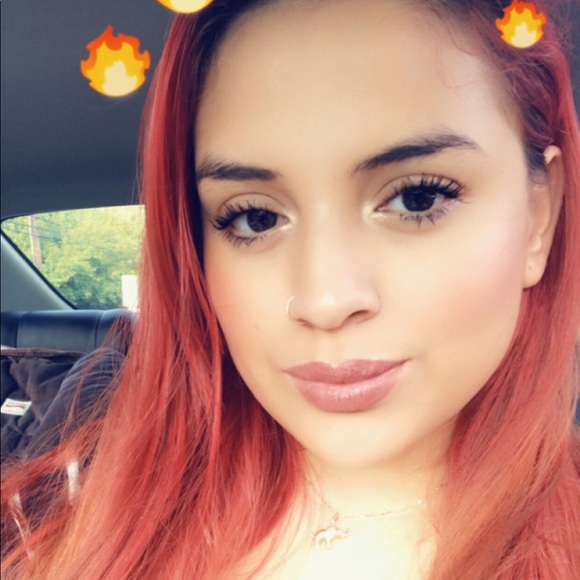 Profile Picture of Rita Campos (@rita0626) on Poshmark