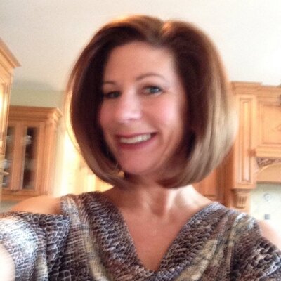 Profile Picture of Molly Kramer (@mollyk222) on Twitter