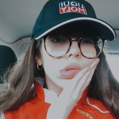 Profile Picture of  🦋ʍɪʀąɴɗą 🦋 (@Billie_Miranda_) on Twitter