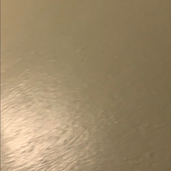 Profile Picture of Adrian Ayala (@adrianayala3) on Poshmark