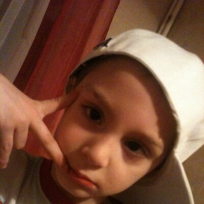 Profile Picture of Evan Rodrigues (@evandu94290) on Twitter