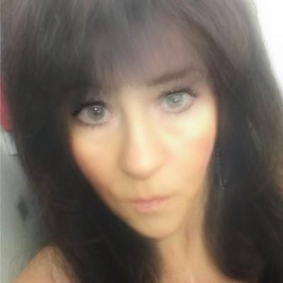 Profile Picture of Debbie Charbonneau (@DebbieCharbonn5) on Twitter