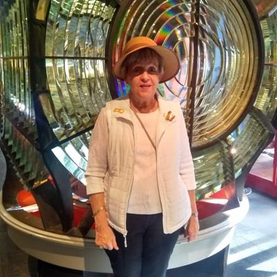 Profile Picture of Barbara Pearson (@BarbaraJean46) on Twitter