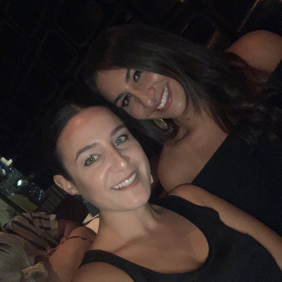 Profile Picture of Deanna Campanaro (@dcampanaro823) on Poshmark