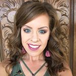 Profile Picture of Libby Wagner (@flyin_shoes) on Instagram