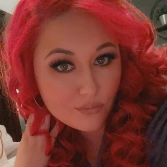 Profile Picture of Kendel Searcy (@kendelsearcy) on Poshmark