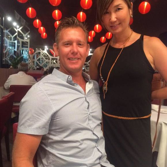 Profile Picture of Hiromi King (@hiromiking19) on Poshmark