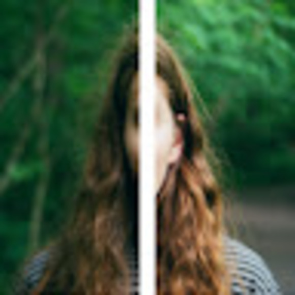 Profile Picture of Anna Thorner (@annathorner) on Poshmark