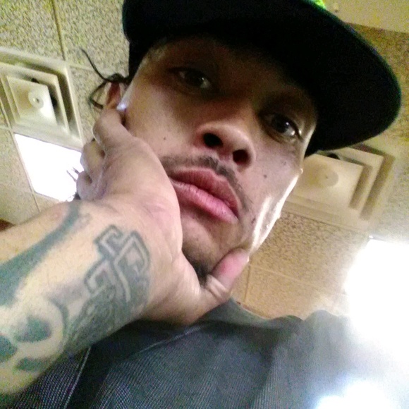 Profile Picture of Jason Lopez (@mrswifty) on Poshmark