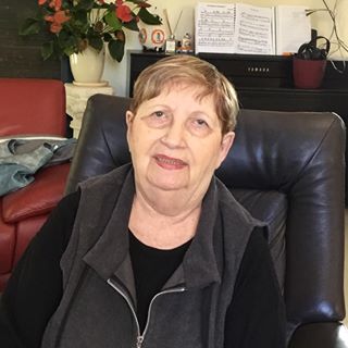 Profile Picture of Eva Aron (@eva.aron.7) on Facebook