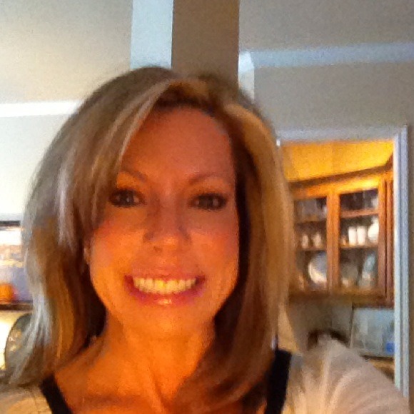 Profile Picture of Sheila Stevenson (@angel63) on Poshmark