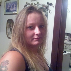 Profile Picture of Nichole Ridenour (@227420581) on Myspace