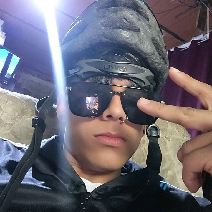 Profile Picture of DAVISOTE👑 (@davisote0) on Tiktok