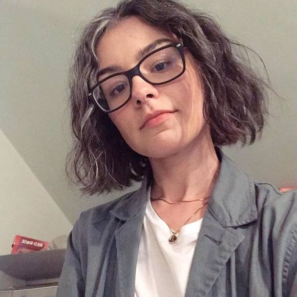 Profile Picture of Alexandria Bonney (@alexandriabo463) on Poshmark