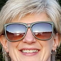 Profile Picture of Nancy Giddings (@losaura608) on Twitter