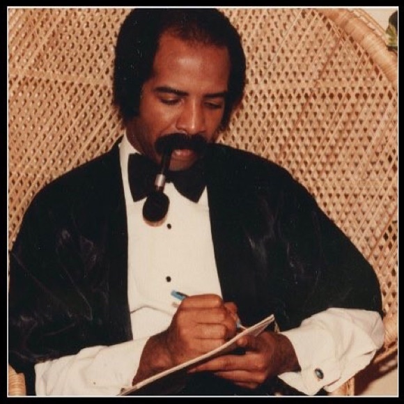 Profile Picture of David Mota (@davidx2425) on Poshmark