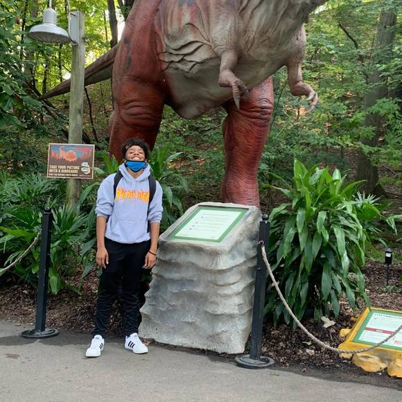 Profile Picture of Sheriah Edmonds (@tiedbeast) on Poshmark