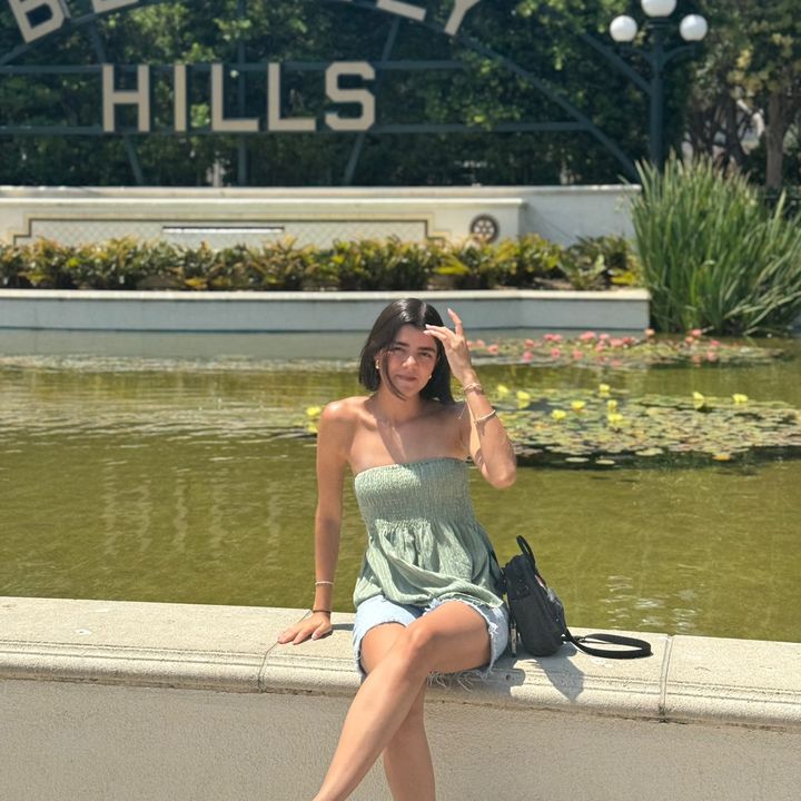 Profile Picture of Re. (@renatalr) on Tiktok