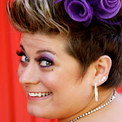 Profile Picture of Natasha Heath (@Pinkkitty75) on Youtube